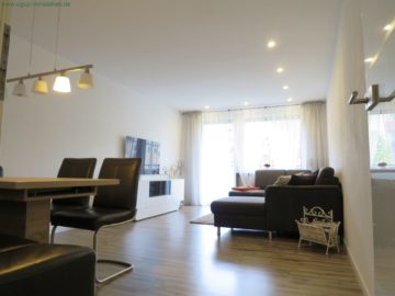 schöne 4 ZKB Wohnung mit 2 Balkone in Augsburg-Haunstetten *RESERVIERT*, 86179 Augsburg, Wohnung